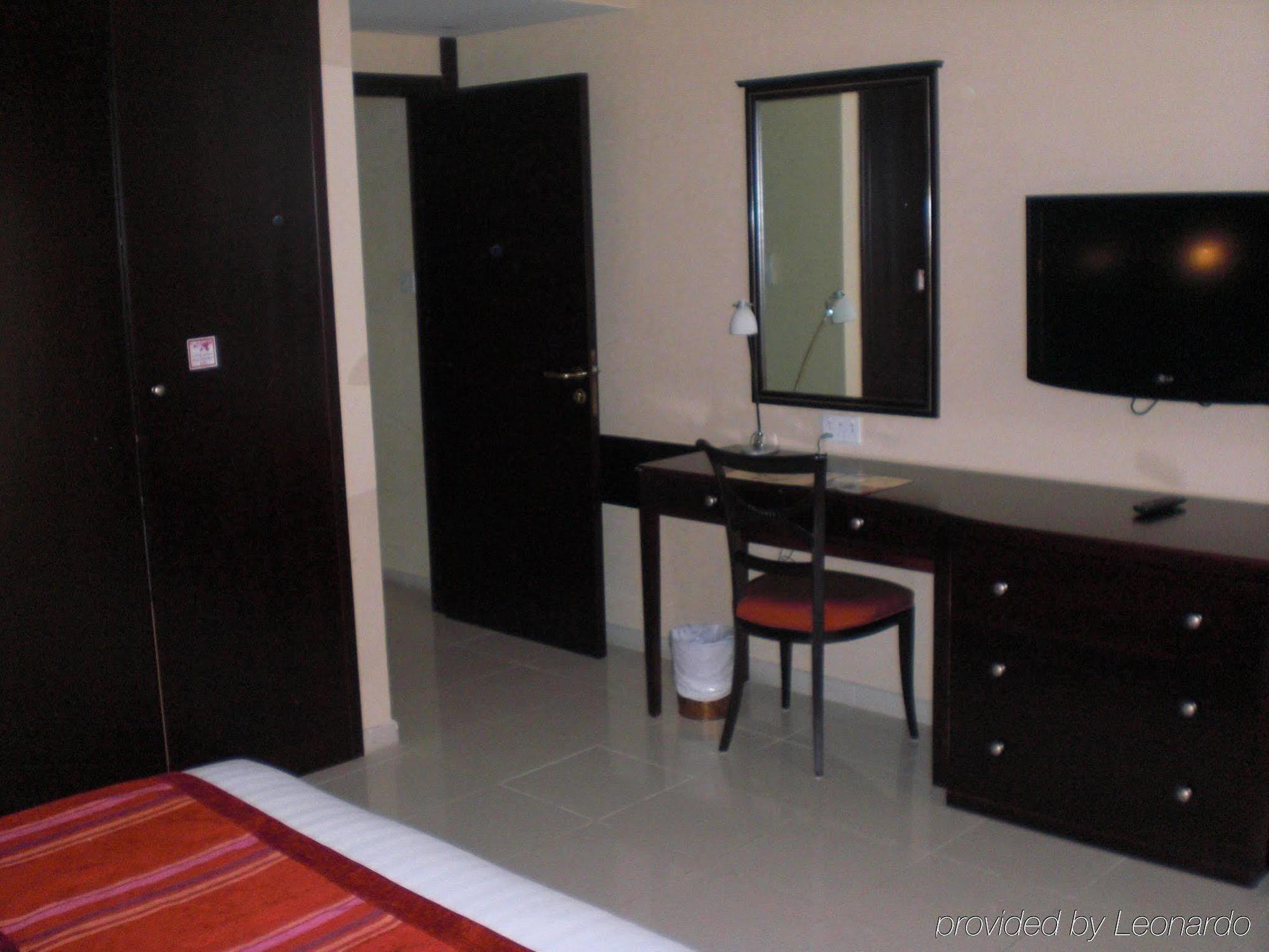 Winchester Grand Hotel Apartment Dubai Exterior foto