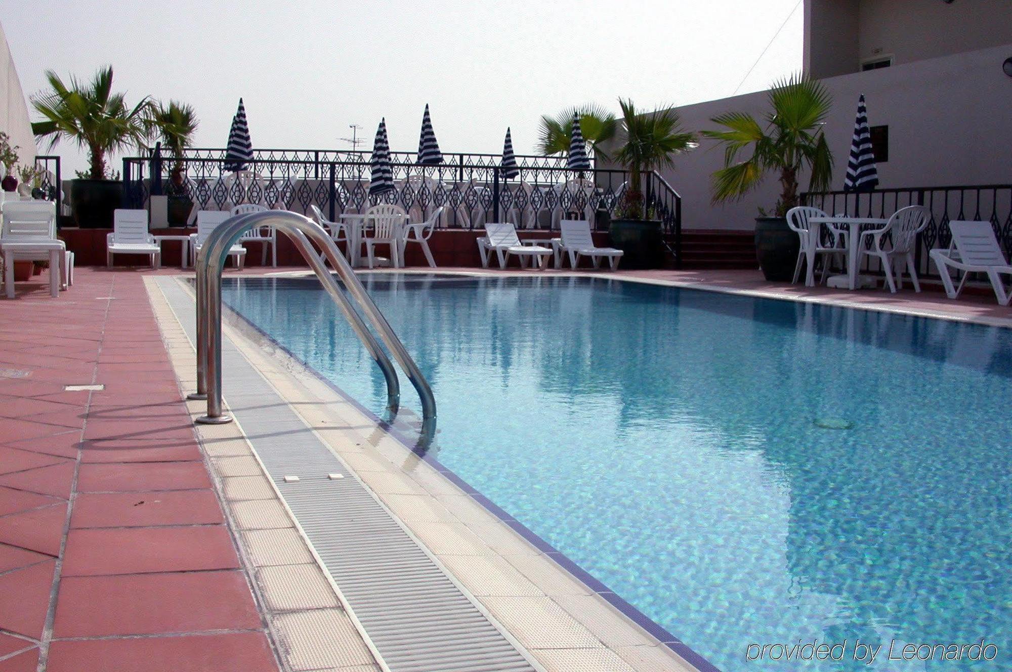 Winchester Grand Hotel Apartment Dubai Exterior foto
